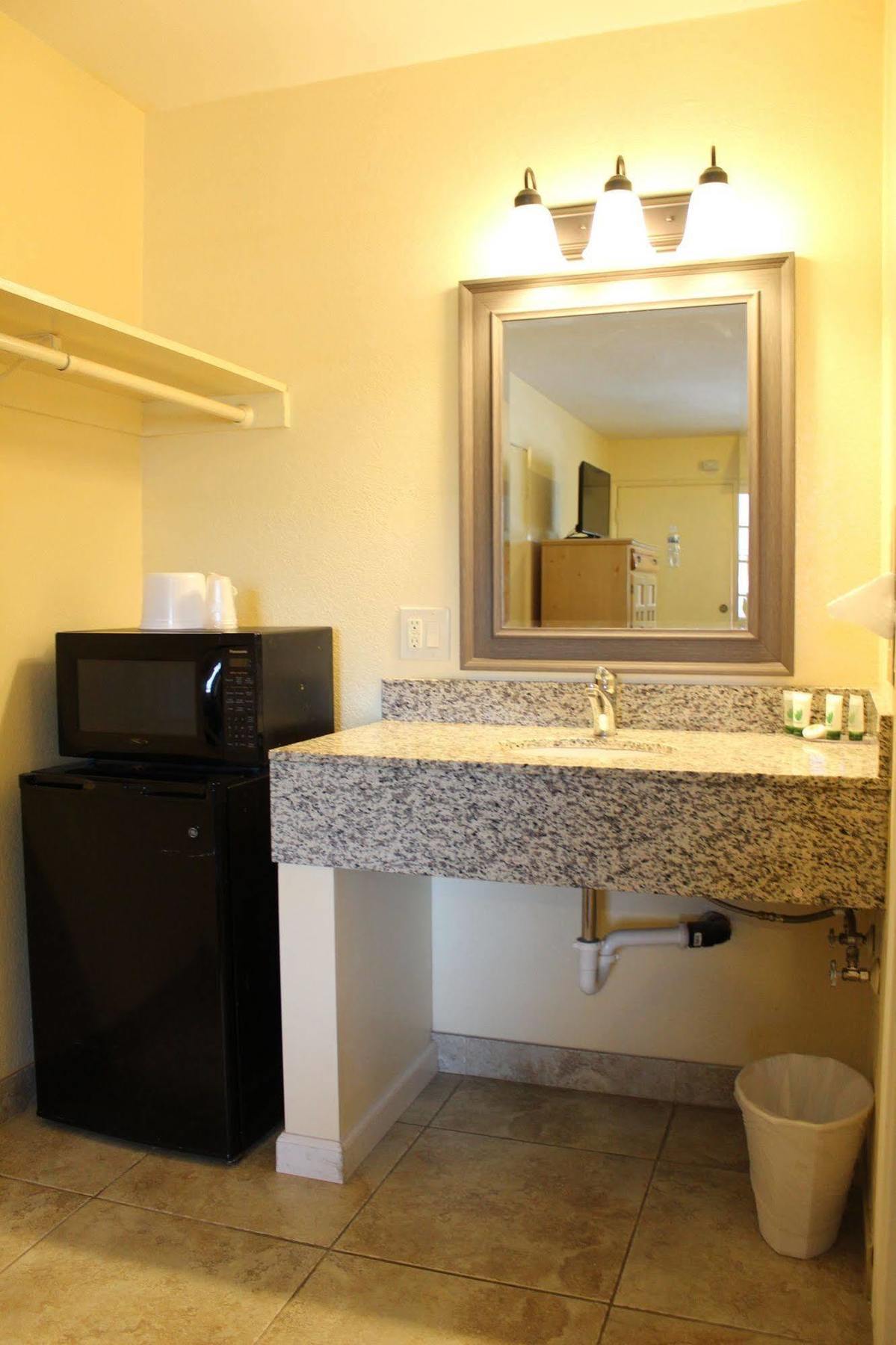 Beachway Inn Arroyo Grande Eksteriør billede